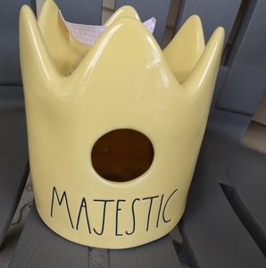 ; NWT, with Original Tags still attached!—   Rae Dunn ceramic  —“Majestic”, can